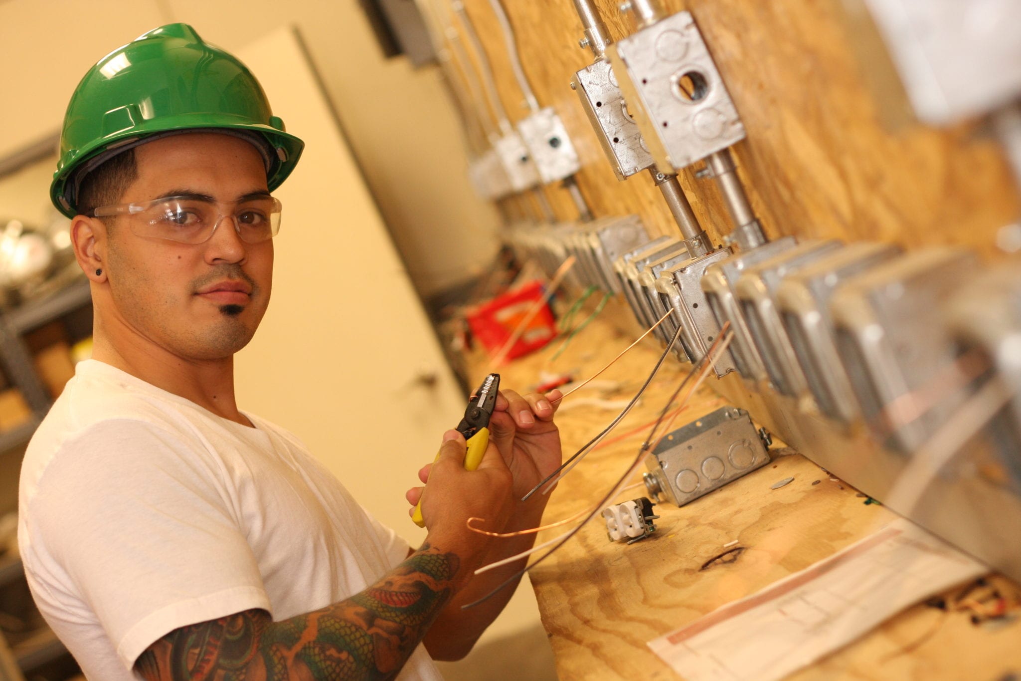 electrician apprentice